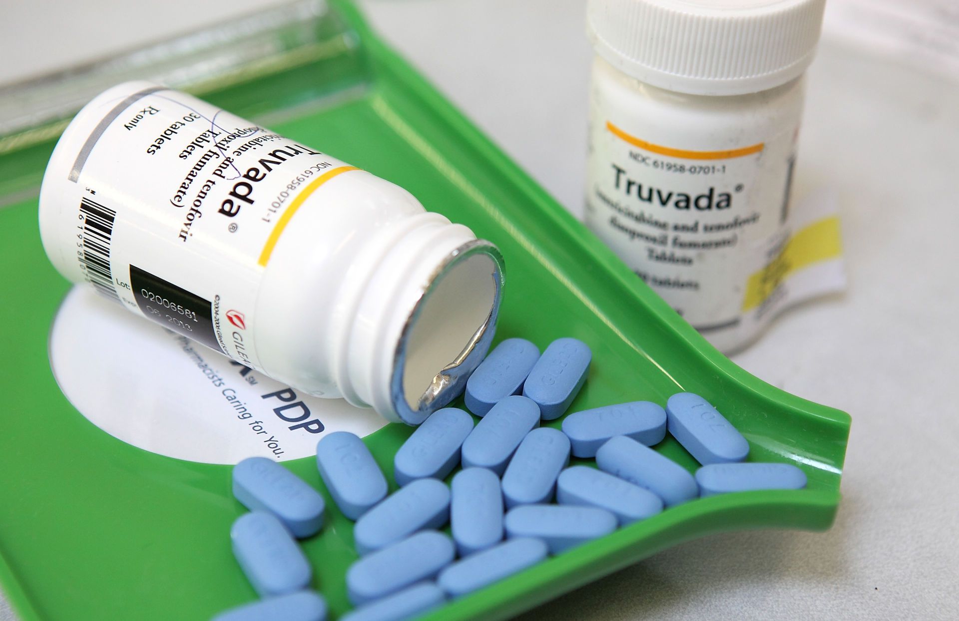 antiretroviral-truvada-569fdee85f9b58eba4ad8db5